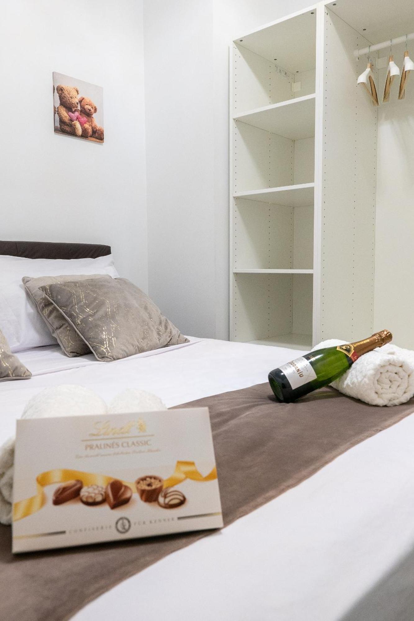 Apartamento Turistico Lux Center Valencia Buitenkant foto